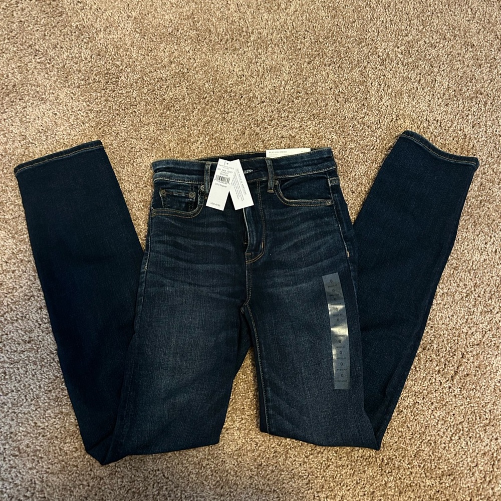 American Eagle Slim Straight Dark Wash Jeans